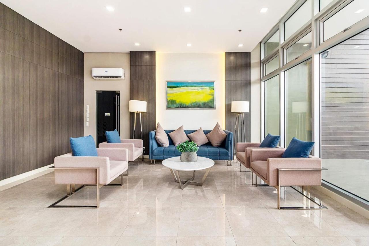 Desna By J&J Homes At Avida Towers Riala T3 Cebu Buitenkant foto